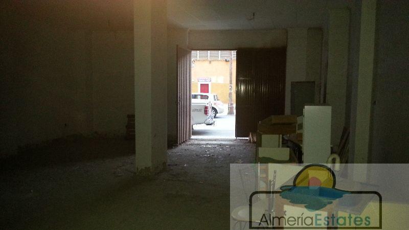 Venta de local en Albox