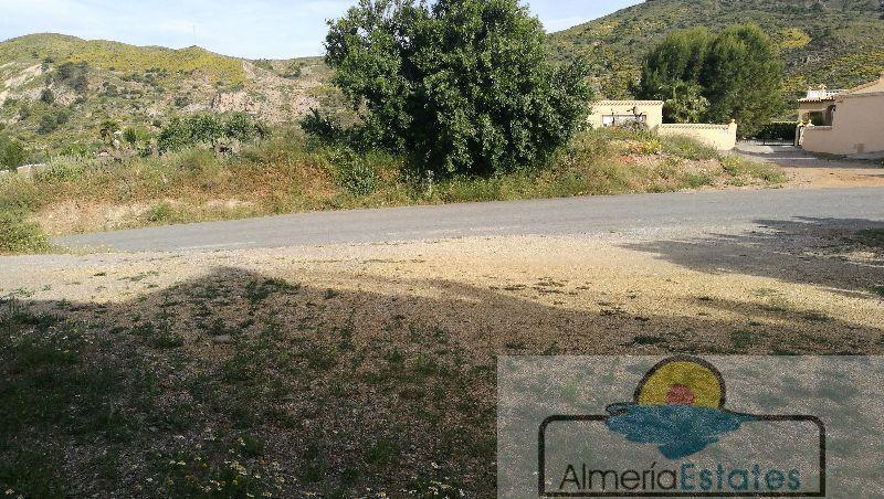 Venta de villa en Arboleas