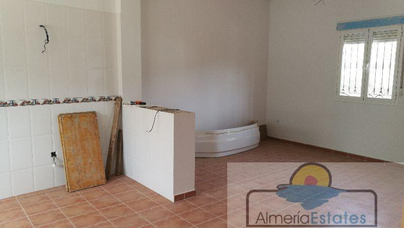 Venta de villa en Arboleas