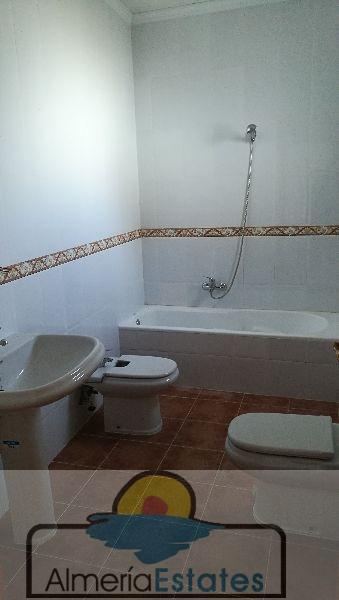 Venta de villa en Arboleas