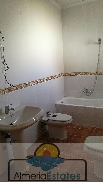 Venta de villa en Arboleas