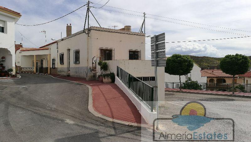 For sale of house in Taberno