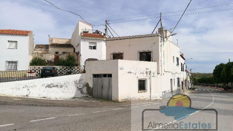 For sale of house in Taberno