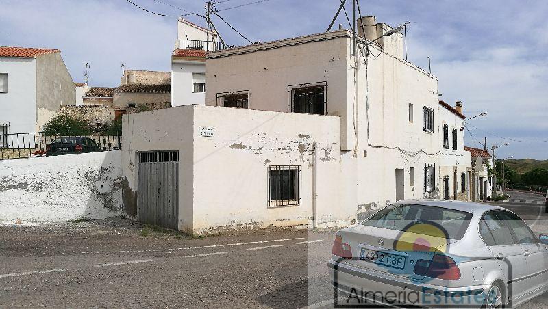 For sale of house in Taberno