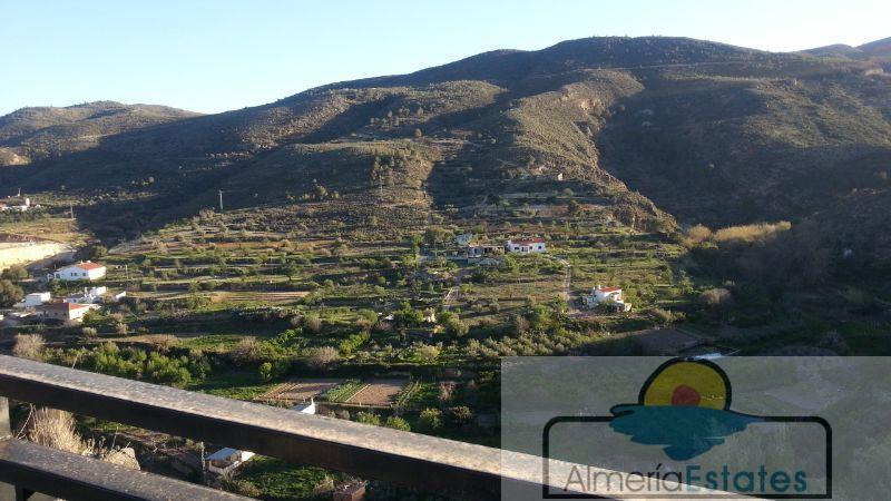 For sale of house in Líjar