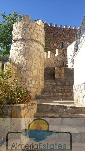 For sale of house in Líjar