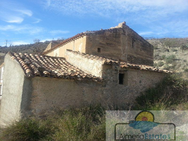 Venta de casa en Oria