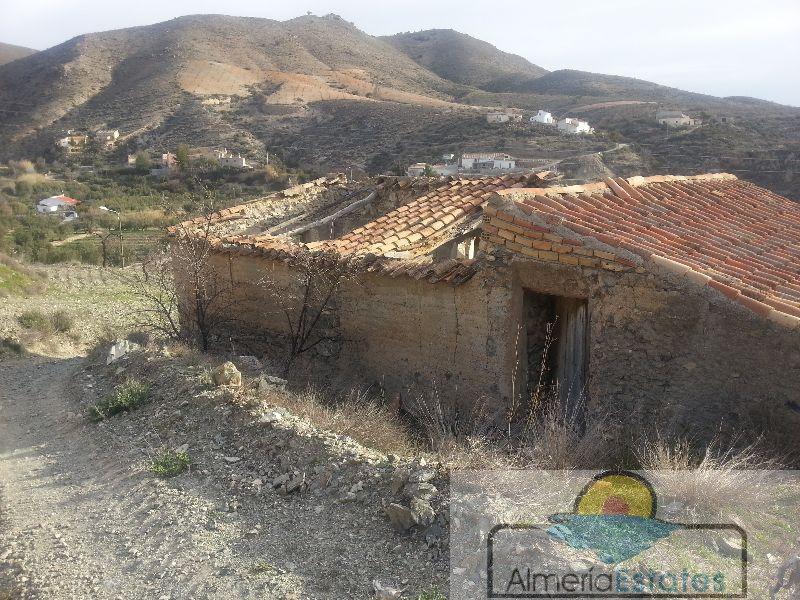 Venta de casa en Oria