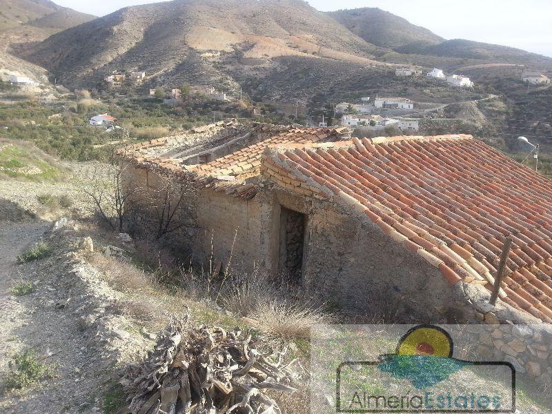 Venta de casa en Oria