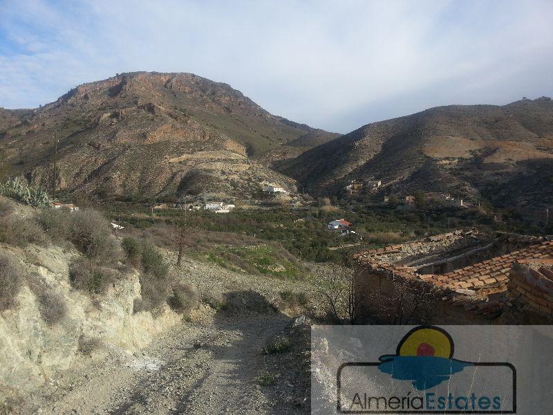 Venta de casa en Oria