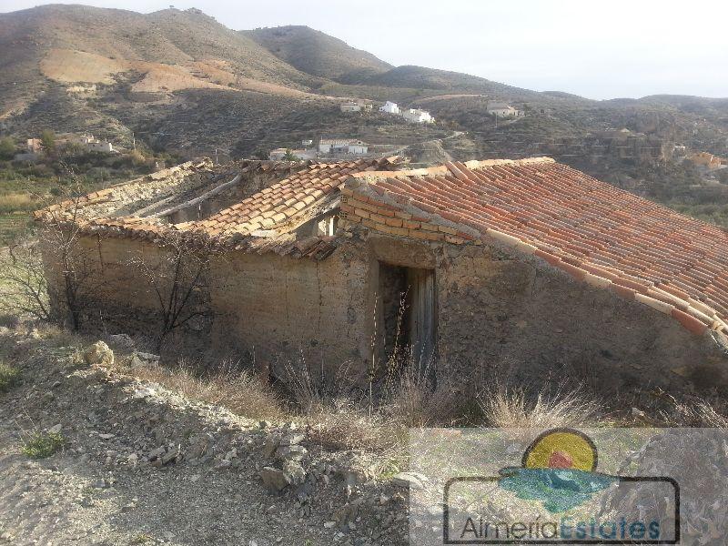 Venta de casa en Oria