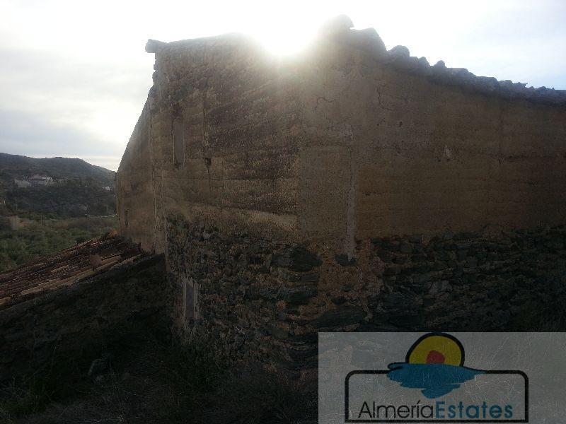 Venta de casa en Oria