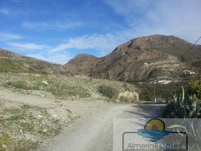 Venta de casa en Oria