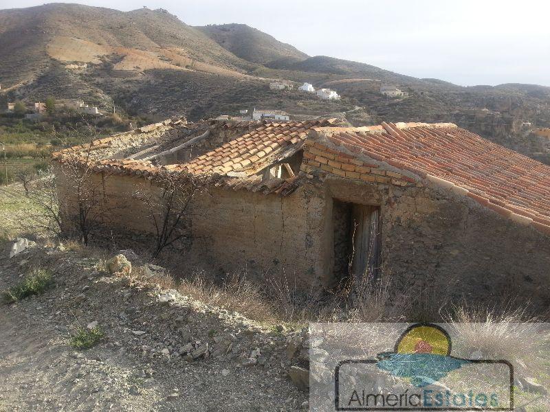 Venta de casa en Oria