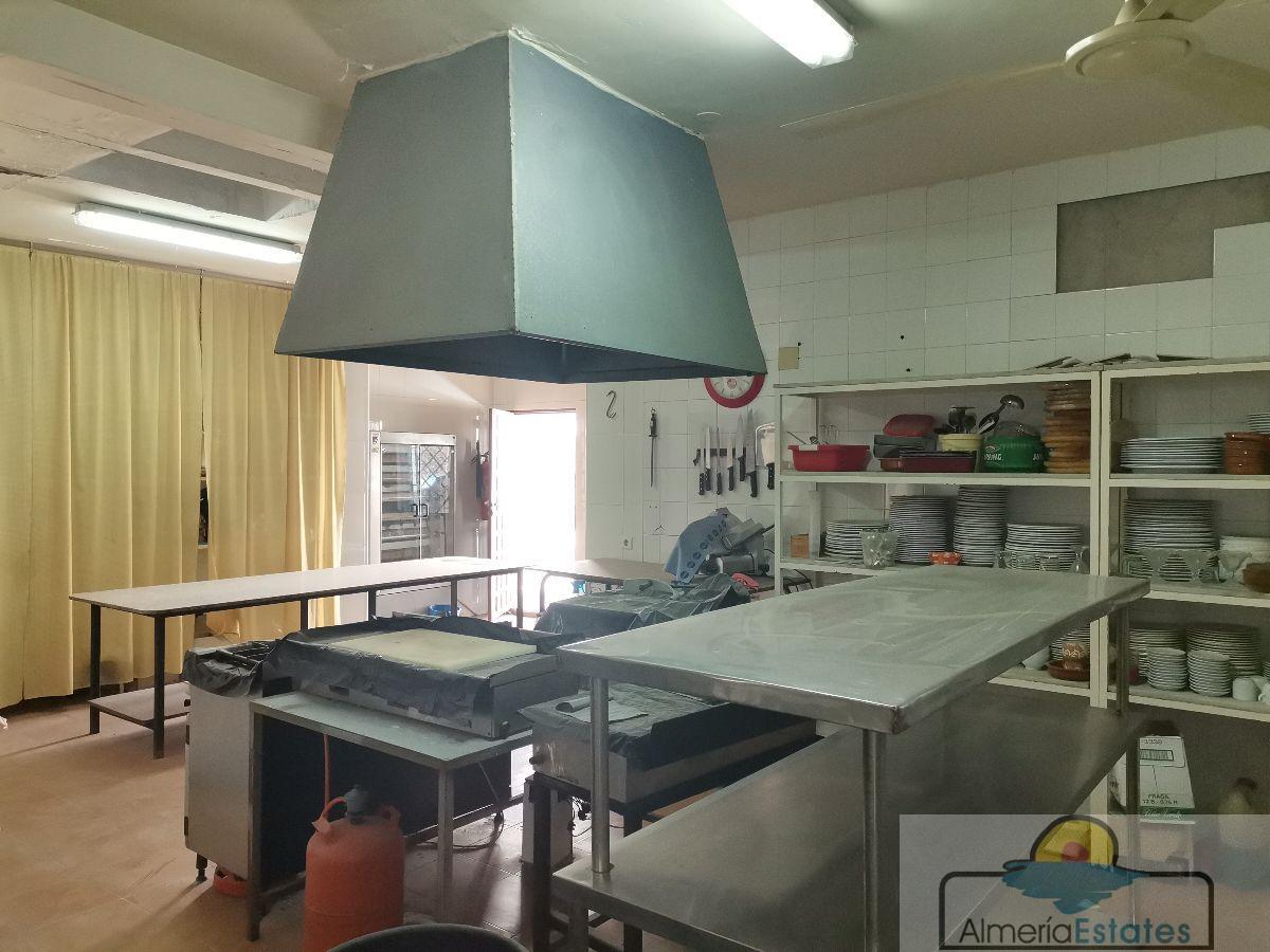 For sale of premises in Cantoria