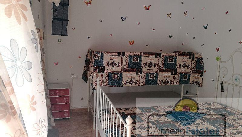 For sale of house in Albánchez