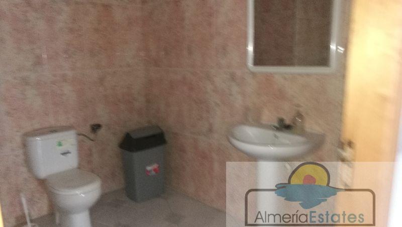 For rent of premises in Albox