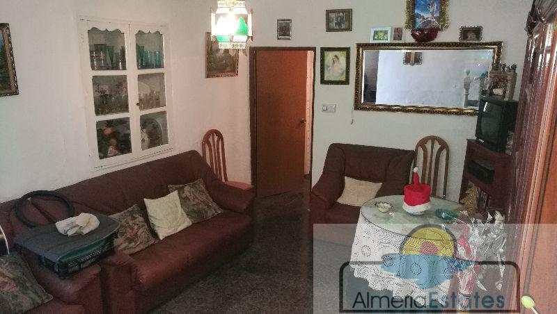Venta de casa en Oria