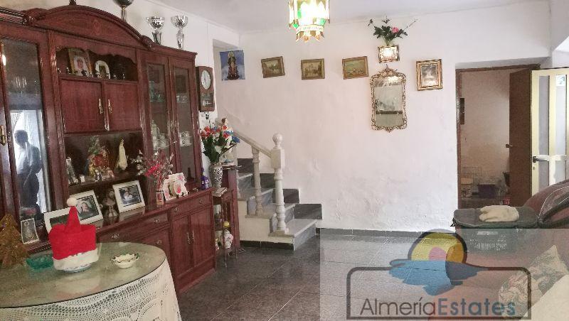 Venta de casa en Oria