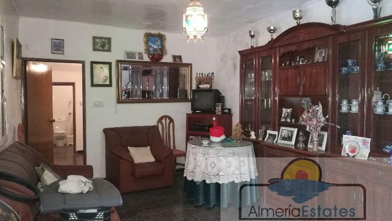 Venta de casa en Oria