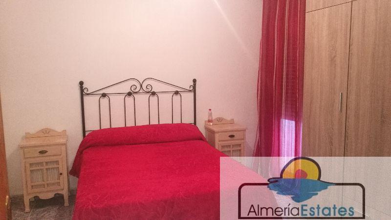 For sale of house in Urrácal