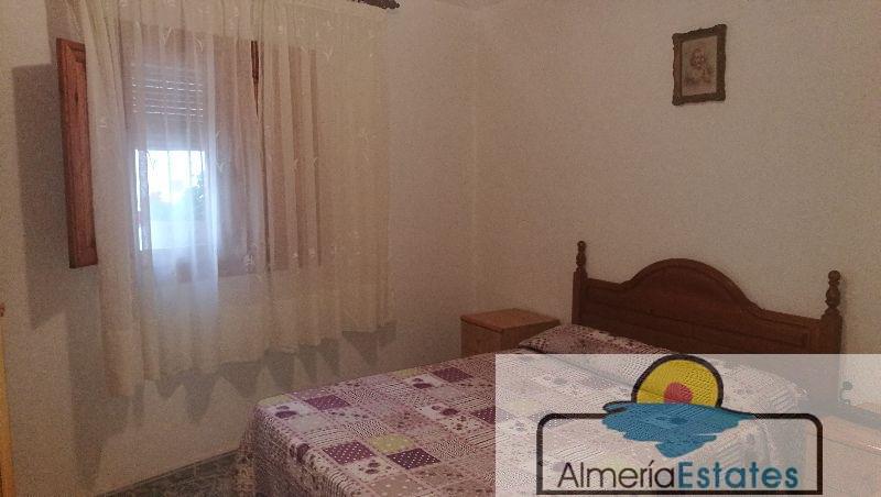For sale of house in Urrácal