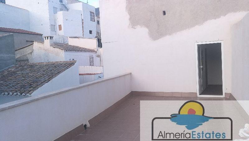 For sale of house in Urrácal