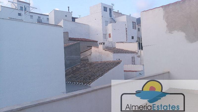 For sale of house in Urrácal