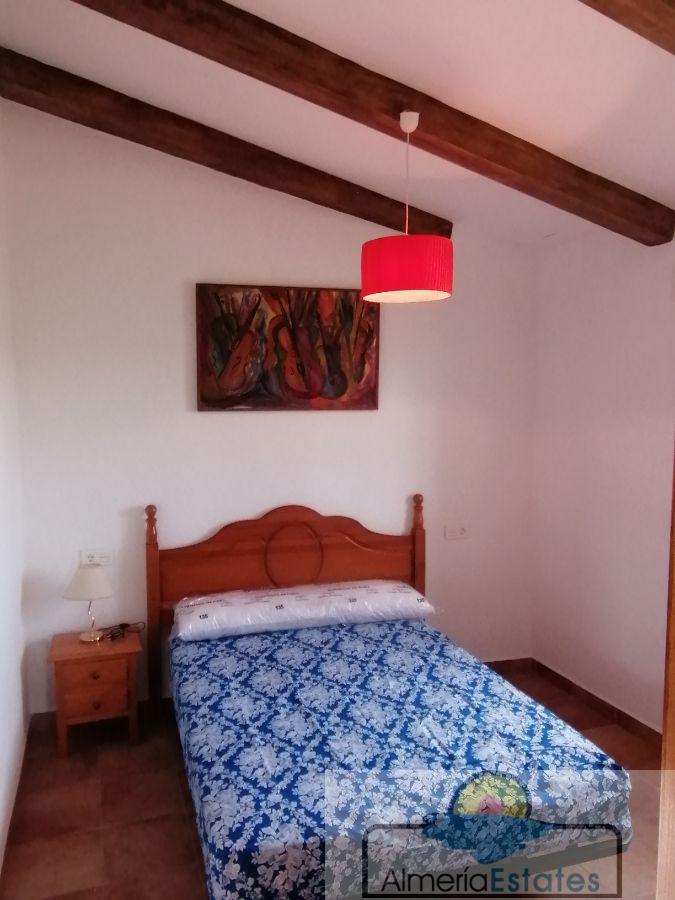 For sale of villa in Somontín