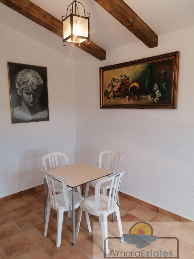 For sale of villa in Somontín