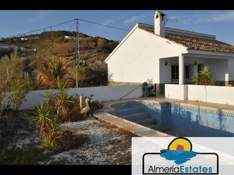 Venta de villa en Albox