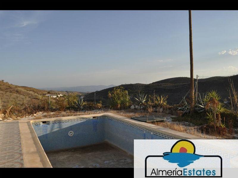 Venta de villa en Albox