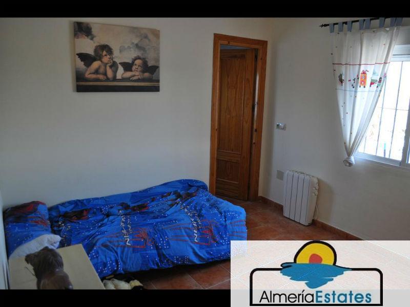 Venta de villa en Albox