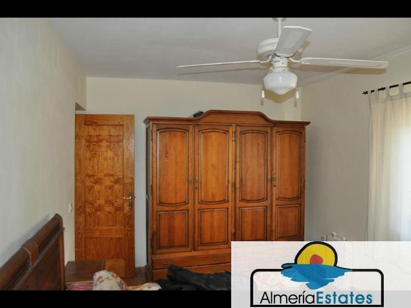 Venta de villa en Albox