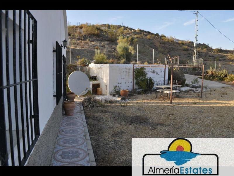 Venta de villa en Albox