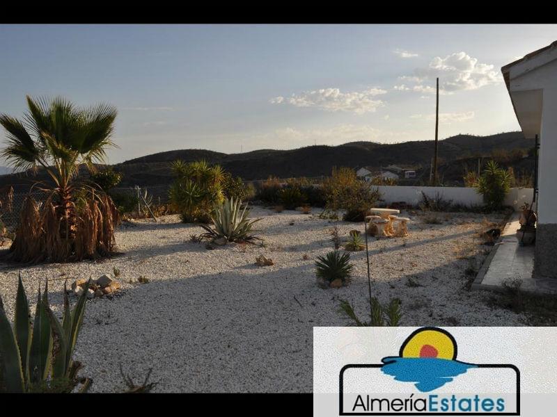 Venta de villa en Albox