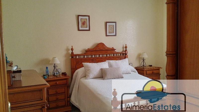 For sale of villa in Cantoria