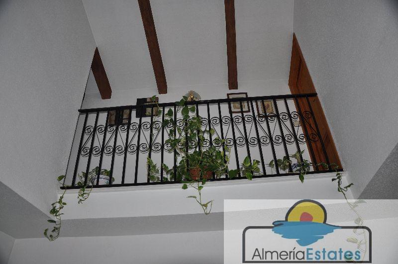 For sale of villa in Cantoria