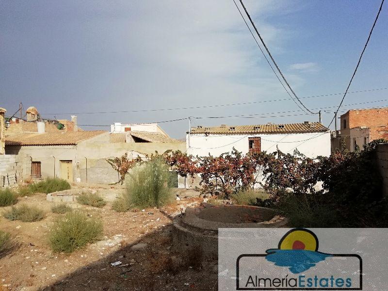 Venta de terreno en Albox