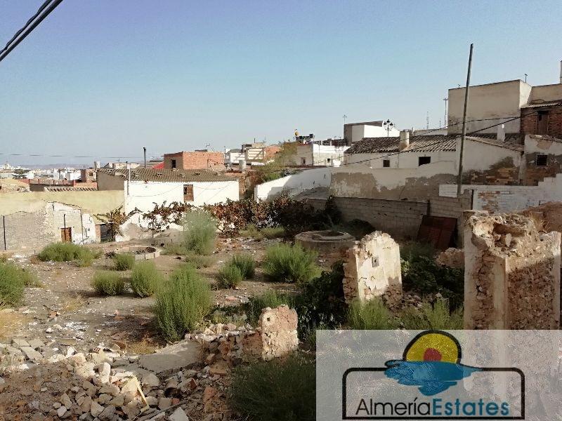 Venta de terreno en Albox