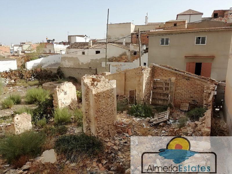 Venta de terreno en Albox