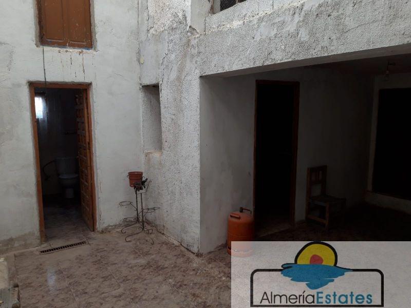 Venta de finca rústica en Oria