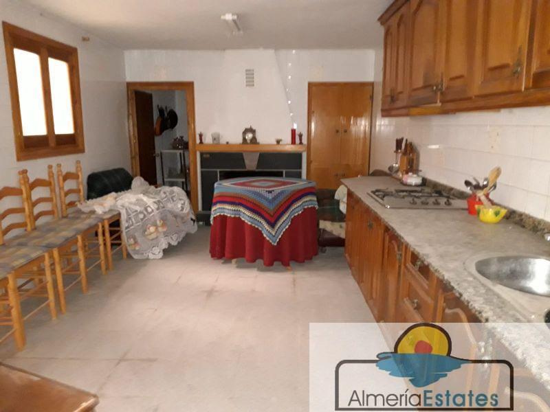 Venta de finca rústica en Oria