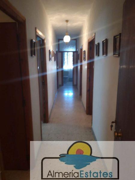 Venta de casa en Cúllar