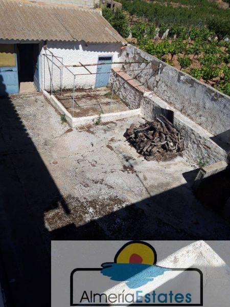 Venta de casa en Cúllar