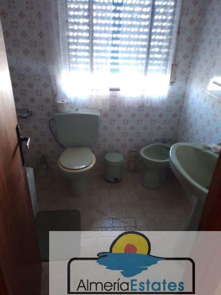 Venta de casa en Cúllar