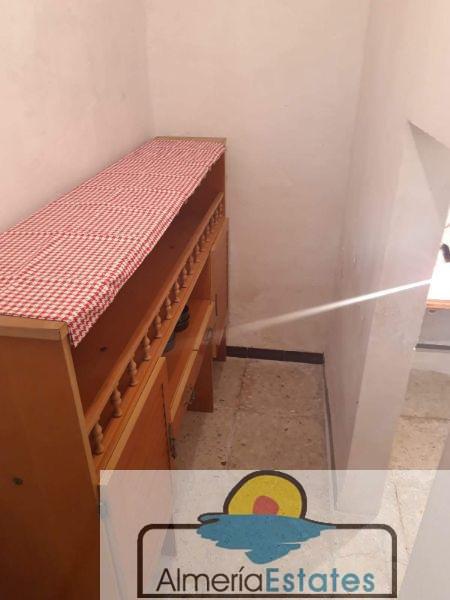 Venta de casa en Cúllar