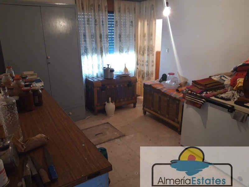 Venta de casa en Cúllar