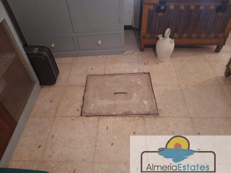 Venta de casa en Cúllar