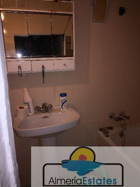 Venta de casa en Somontín